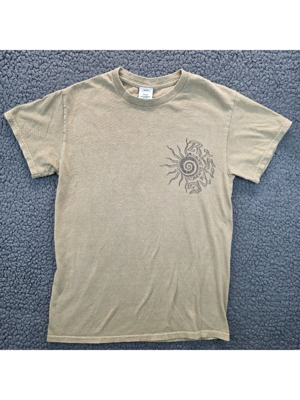 Urban Outfitters Maglietta UO Sand Rising Dawn Tee XXS Beige Indie Streetwear